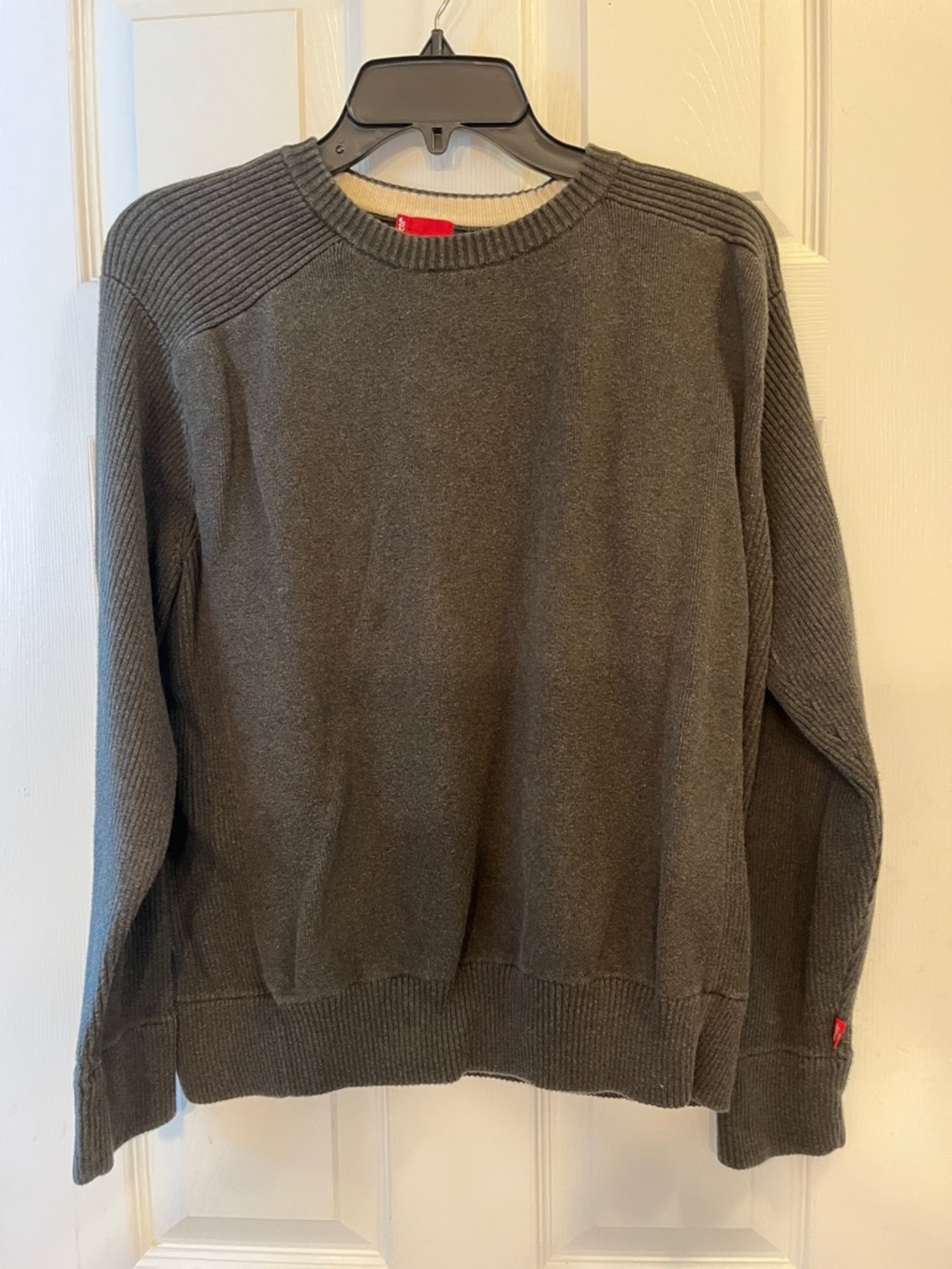 Levi's Men's Crewneck Sweater in Charcoal Gray